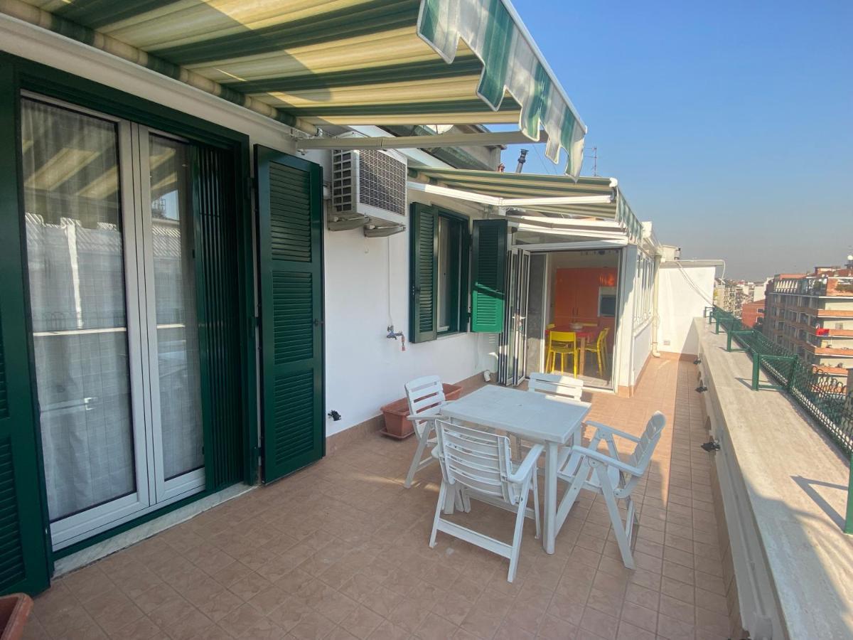Fashion And Design - Terrace In Centrale Milano Exterior foto